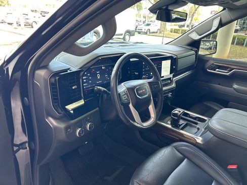 Used 2023 GMC Sierra 1500 Elevation w/ LPO, Elevation Black Package image 6