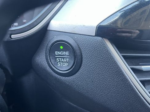 Used 2022 Ford Escape SE w/ Convenience Package image 23