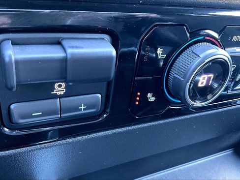 Used 2023 Chevrolet Silverado 1500 RST w/ Convenience Package II image 35