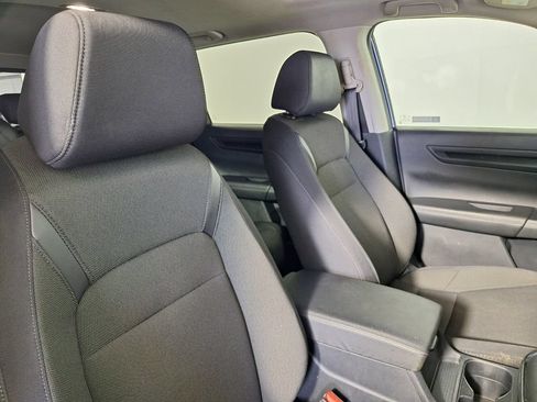 Used 2023 Honda CR-V EX image 26