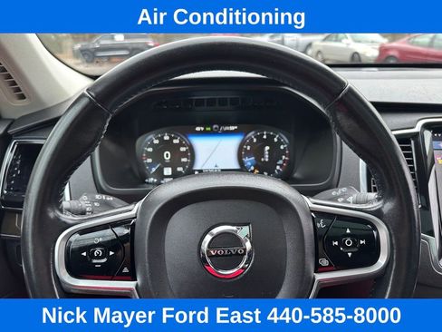 Used 2018 Volvo XC90 T6 Momentum w/ Convenience Package image 12