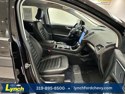 Used 2024 Ford Edge SEL w/ Convenience Package image 6