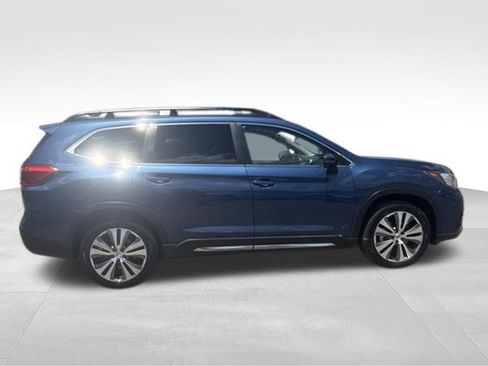 Used 2022 Subaru Ascent Limited w/ Technology Package AWD/4WD image 8
