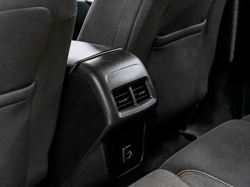 Used 2021 Chevrolet Equinox LT w/ LPO, Cargo Package image 43