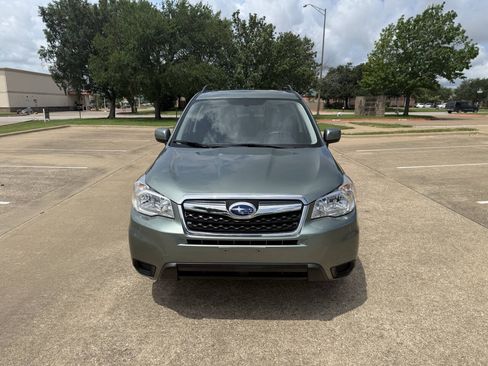 Used 2016 Subaru Forester 2.5i Premium w/ All-Weather Package AWD/4WD image 7