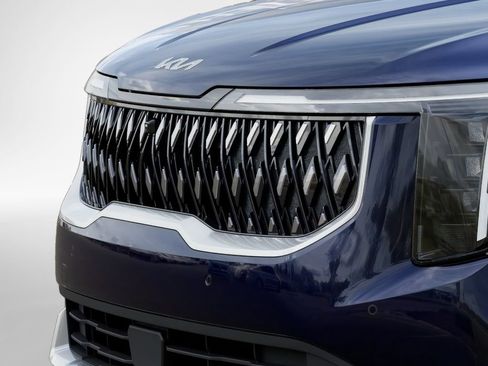 New 2026 Kia Carnival FWD image 12
