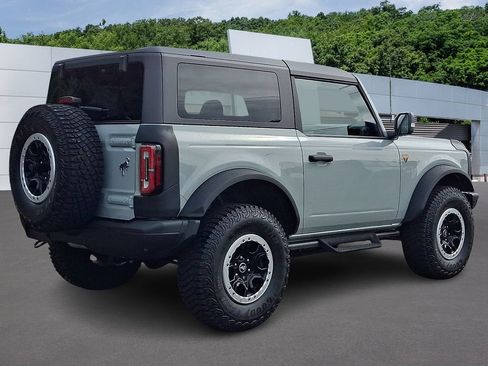 Used 2023 Ford Bronco Badlands AWD/4WD image 6