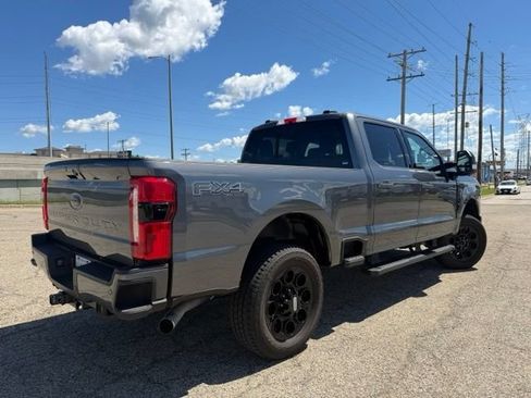 Used 2026 Ford F250 Lariat w/ Black Appearance Package AWD/4WD image 5