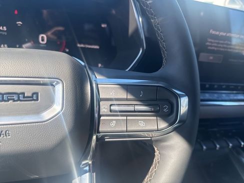 New 2026 GMC Canyon Denali AWD/4WD image 16
