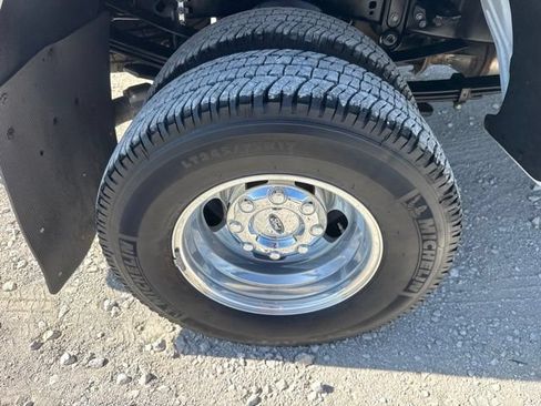 Used 2026 Ford F350 XL w/ FX4 Off-Road Package AWD/4WD image 25