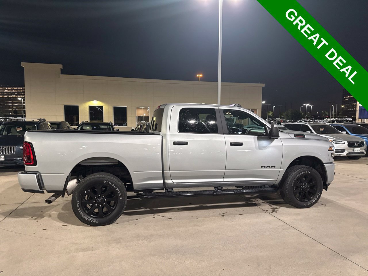 Used 2026 RAM 2500 Big Horn AWD/4WD image 10