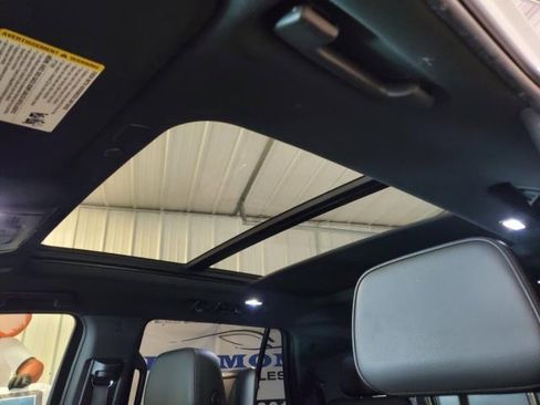 Used 2021 GMC Yukon Denali w/ Denali Premium Package image 23