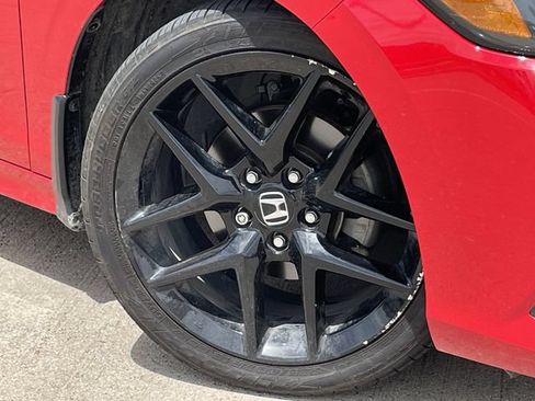 Used 2023 Honda Civic Sport image 9