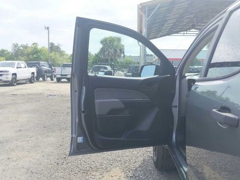 Used 2021 GMC Canyon Elevation Standard RWD image 15