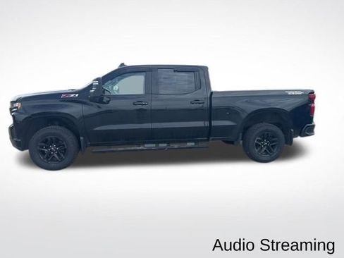 Used 2021 Chevrolet Silverado 1500 LT Trail Boss w/ Convenience Package II AWD/4WD image 2