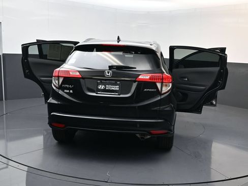 Used 2021 Honda HR-V Sport image 29