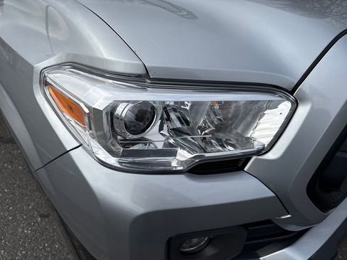 Used 2023 Toyota Tacoma SR image 12