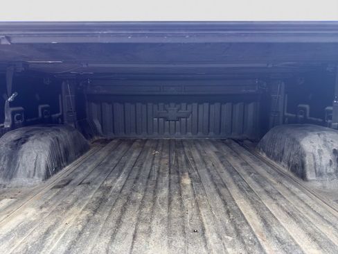 Used 2024 Chevrolet Silverado 1500 LT AWD/4WD image 19