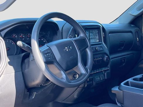 Used 2025 Chevrolet Silverado 1500 Custom Trail Boss image 9