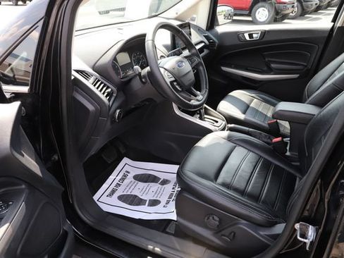 Certified 2018 Ford EcoSport Titanium AWD/4WD image 10