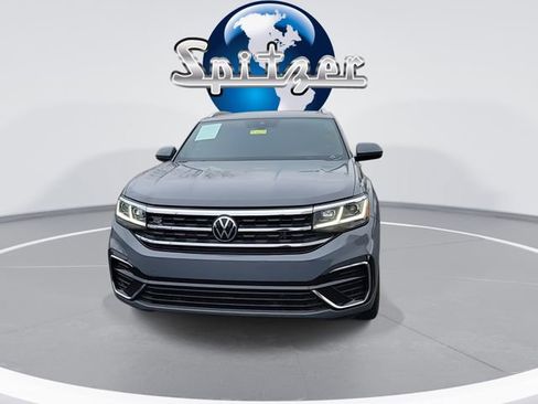 Used 2022 Volkswagen Atlas Cross Sport SEL R-Line image 3