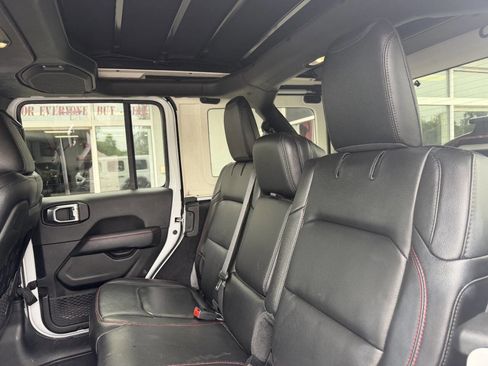 Used 2020 Jeep Wrangler Unlimited Rubicon AWD/4WD image 21