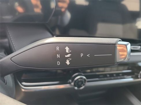 New 2026 Chevrolet Equinox LT image 21