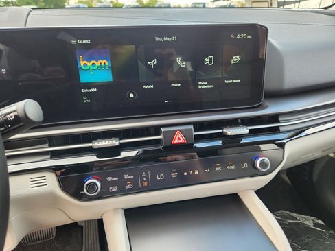 New 2026 Kia Sportage EX AWD/4WD image 18