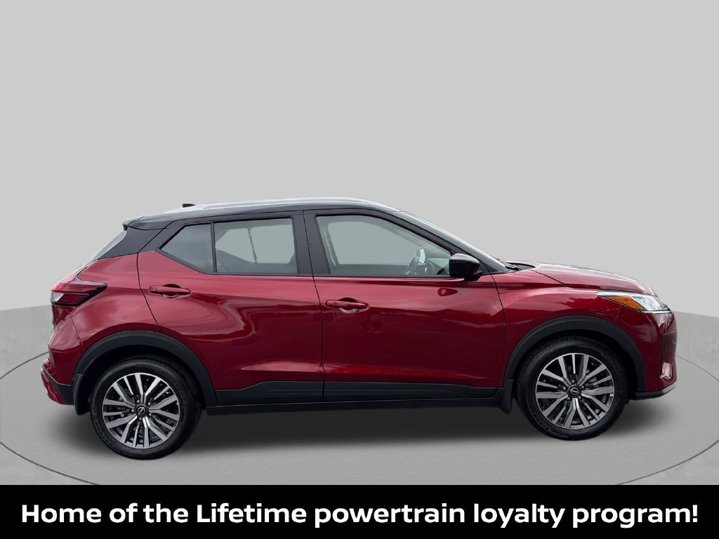 Certified 2024 Nissan Kicks SV FWD image 7