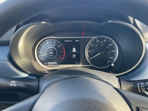 New 2025 Nissan Versa SV w/ Trunk Package image 16