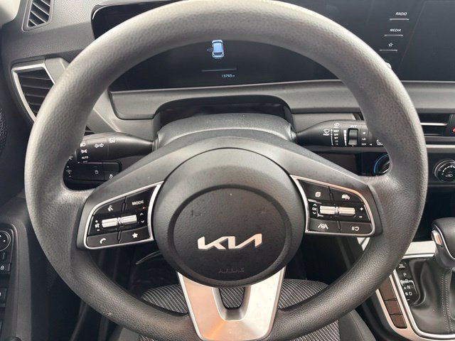 Certified 2026 Kia Seltos LX AWD/4WD image 25