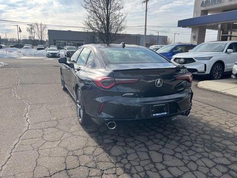 Certified 2025 Acura TLX SH-AWD w/ A-SPEC Pkg image 9
