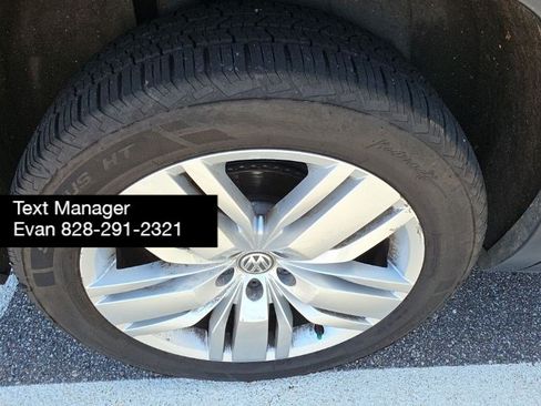 Used 2019 Volkswagen Atlas SE w/ Towing Package AWD/4WD image 9