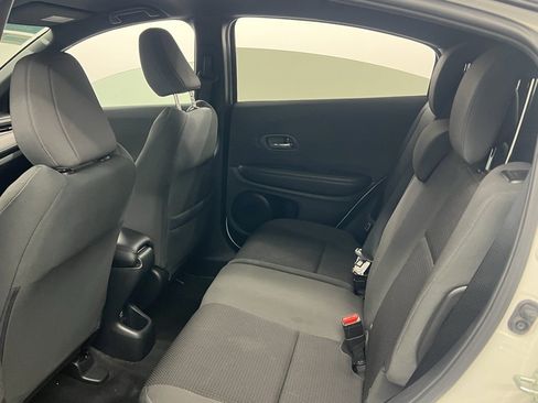 Used 2022 Honda HR-V Sport image 10