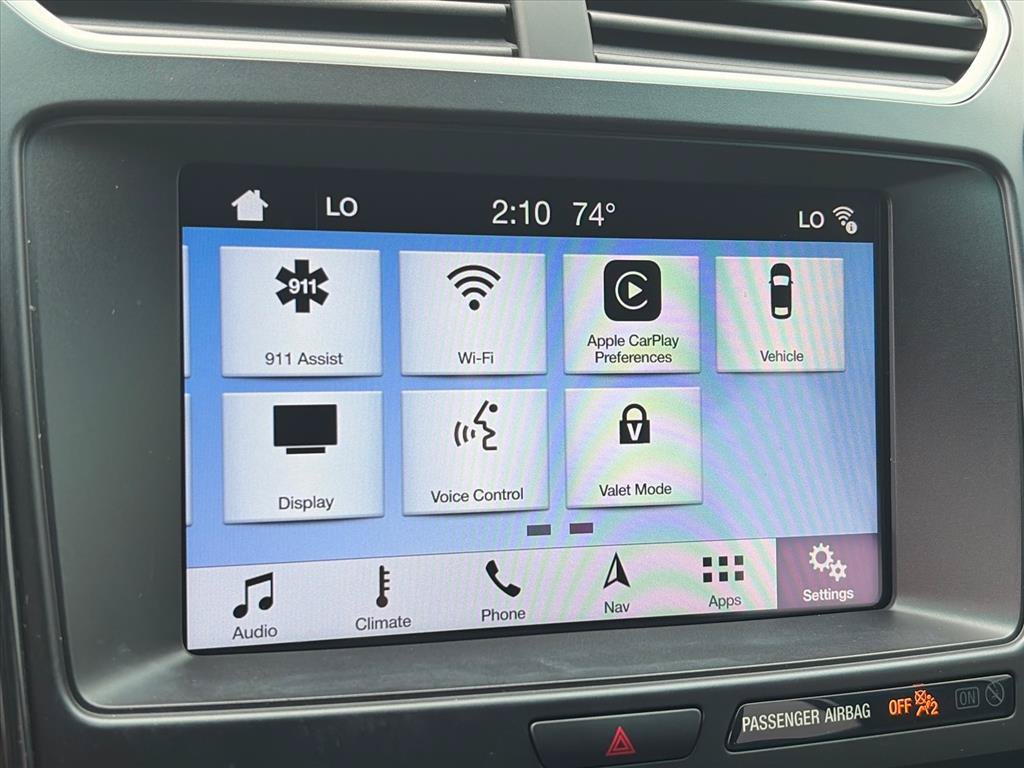 Used 2017 Ford Explorer XLT w/ Equipment Group 201A FWD image 21