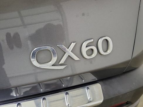 Used 2023 INFINITI QX60 Luxe w/ Cargo Package AWD/4WD image 10