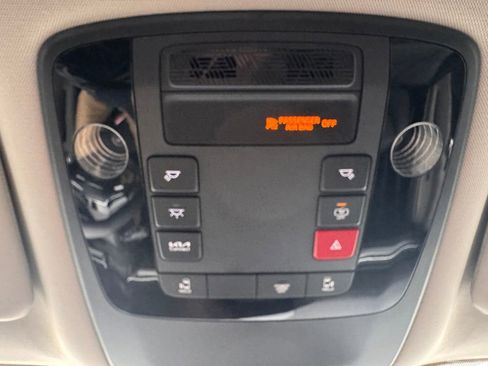 New 2026 Kia Carnival image 24