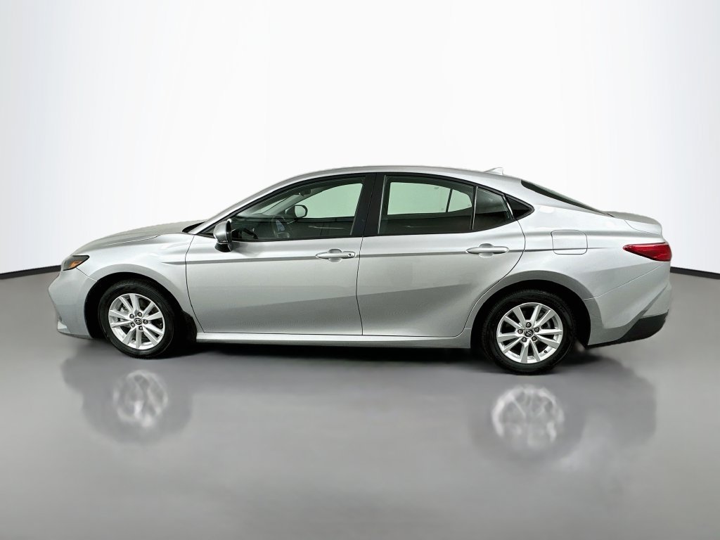 Certified 2025 Toyota Camry LE FWD image 8