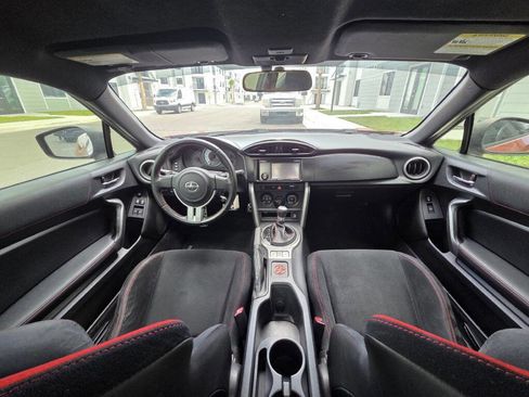 Used 2013 Scion FR-S image 18