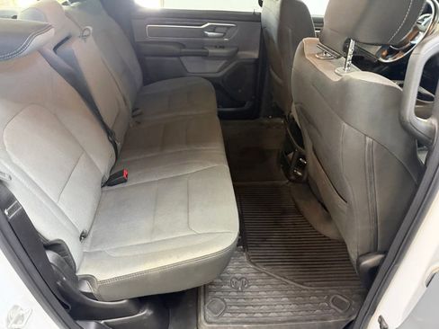 Used 2022 RAM 1500 Big Horn AWD/4WD image 38