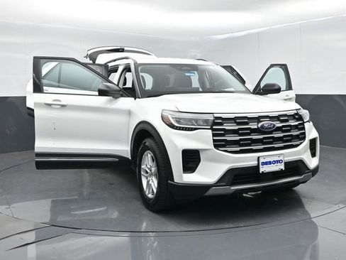 Certified 2025 Ford Explorer Active AWD/4WD image 63