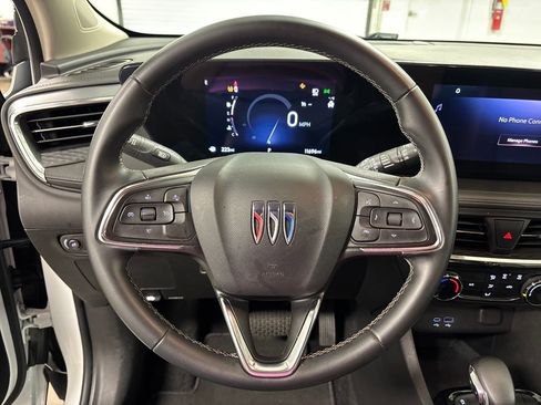 Used 2025 Buick Encore GX Preferred image 25