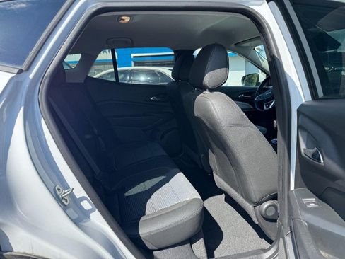 Used 2025 Chevrolet Trax LT w/ Driver Confidence Package FWD image 10
