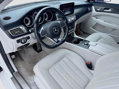 Used 2016 Mercedes-Benz CLS 550 image 7