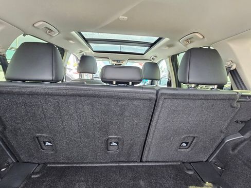 Certified 2025 Nissan Rogue Platinum w/ Platinum Premium Package FWD image 12