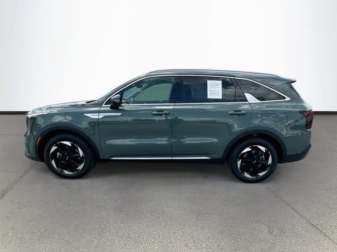 Used 2025 Kia Sorento EX AWD/4WD image 4