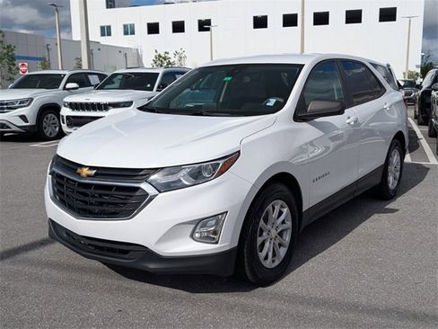 Used 2021 Chevrolet Equinox LS image 4