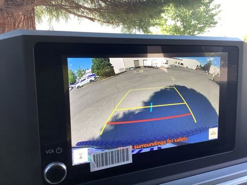 Used 2025 Toyota 4Runner 4WD image 15