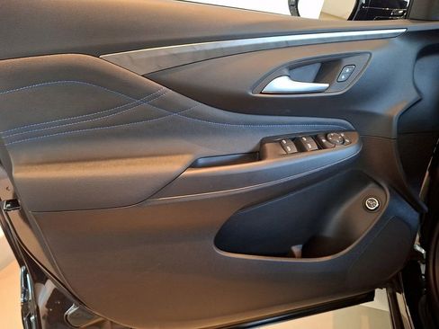 New 2026 Buick Envista Sport Touring w/ Convenience I Package FWD image 8