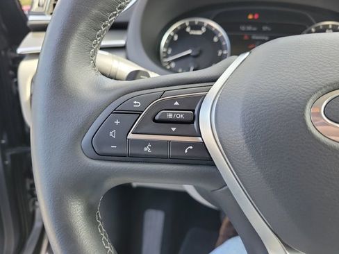 Used 2024 INFINITI QX50 Luxe image 32